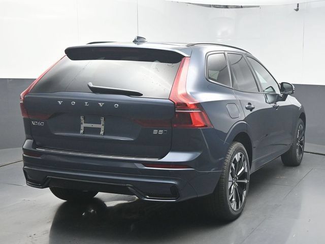New 2027 Volvo XC60 B5 Plus AWD/4WD image 7