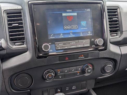 Used 2022 Nissan Frontier S w/ Technology Package RWD image 16