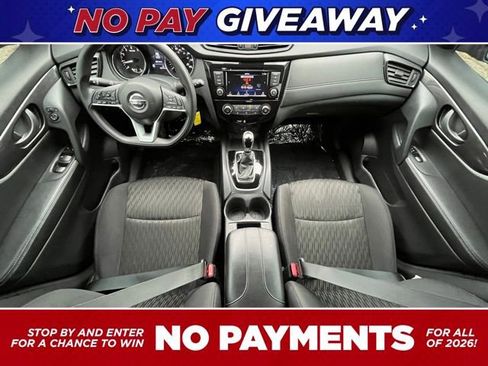 Used 2020 Nissan Rogue S image 22