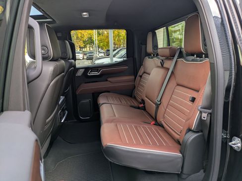 Used 2025 GMC Sierra 1500 Denali Ultimate image 29