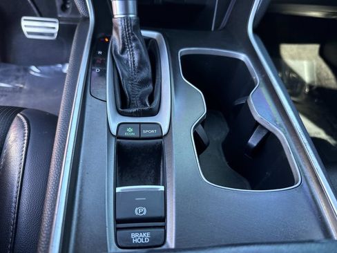 Used 2018 Honda Accord Sport image 34