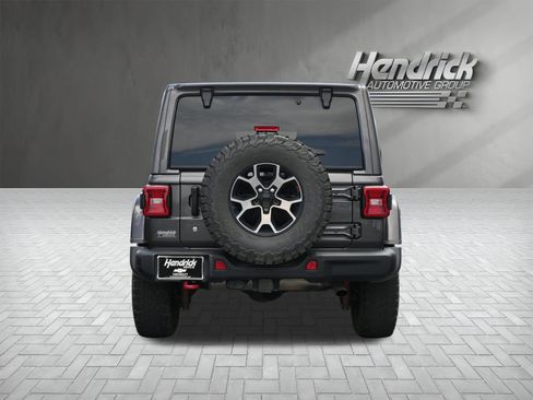 Used 2019 Jeep Wrangler Unlimited Rubicon w/ Dual Top Group AWD/4WD image 10