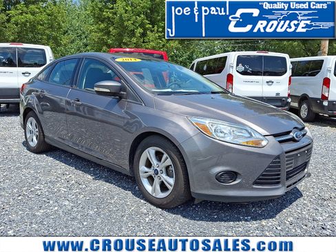 Used 2014 Ford Focus SE image 1