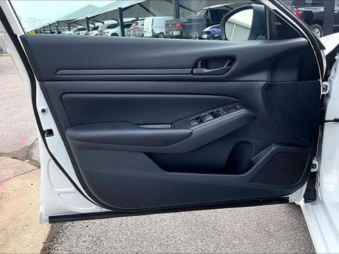 Certified 2025 Nissan Altima 2.5 S image 21