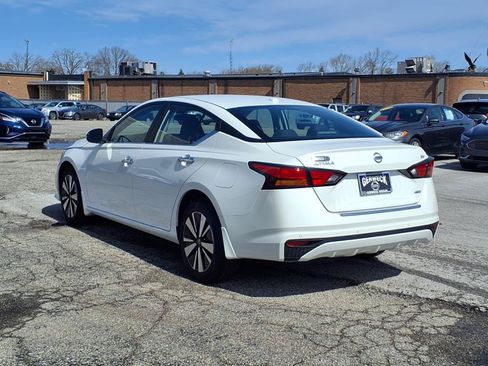 Used 2022 Nissan Altima 2.5 SV AWD/4WD image 4