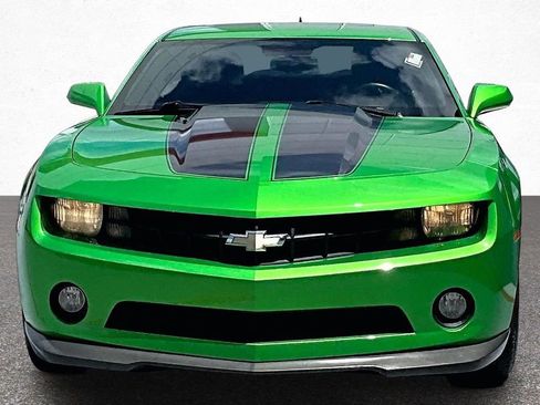 Used 2010 Chevrolet Camaro LT w/ LPO, Ground Effects Package RWD image 3