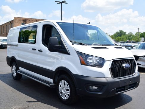 Used 2023 Ford Transit 250 BACKUP CAMERA BLUETOOTH V6 LOW w/ Exterior Upgrade Package image 3