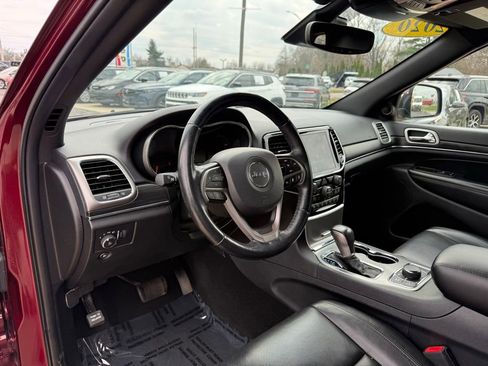 Used 2020 Jeep Grand Cherokee Limited w/ Luxury Group II image 14