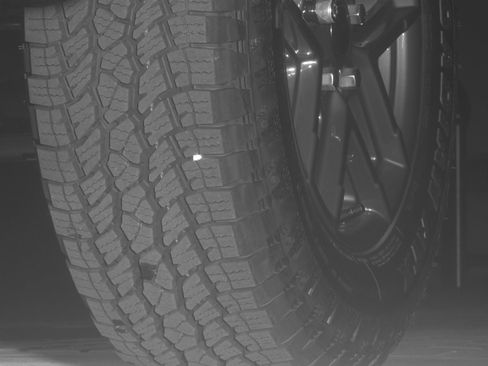 Used 2017 Jeep Grand Cherokee Limited RWD image 14