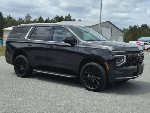 New 2026 Chevrolet Tahoe Premier AWD/4WD image 2