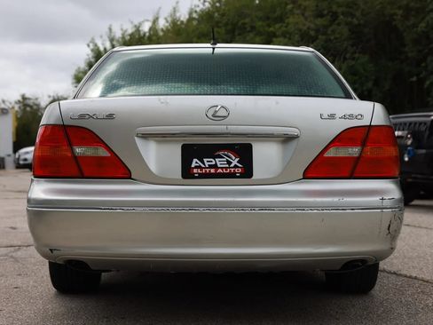 Used 2003 Lexus LS 430 RWD image 5