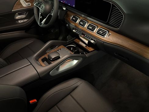 New 2026 Mercedes-Benz GLE 350 4MATIC image 14