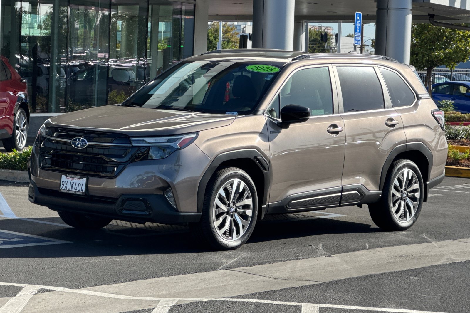 Certified 2025 Subaru Forester Touring w/ Protection Package (1PH) AWD/4WD image 8