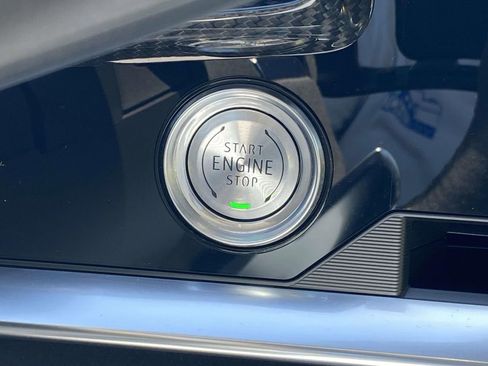 Used 2022 Chevrolet Corvette Stingray Premium Conv RWD image 22
