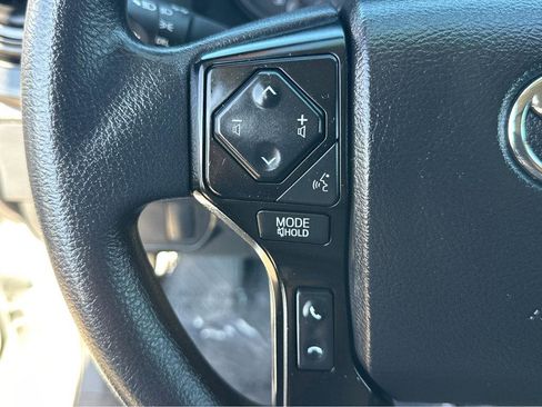 Used 2021 Toyota Tacoma SR image 22