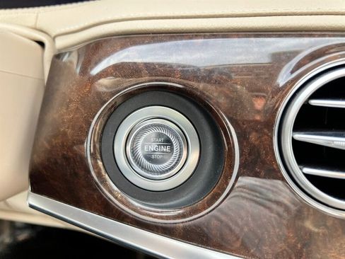 Used 2019 Mercedes-Benz S 560 4MATIC Sedan image 36
