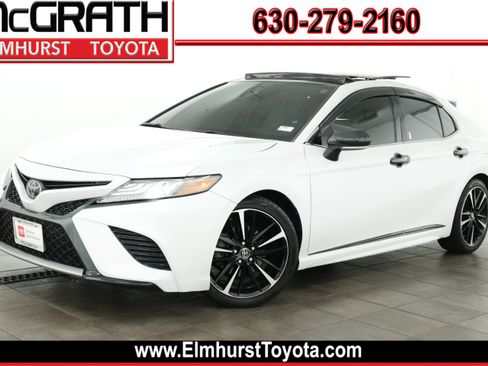 Certified 2019 Toyota Camry XSE w/ Navigation Package FWD image 1
