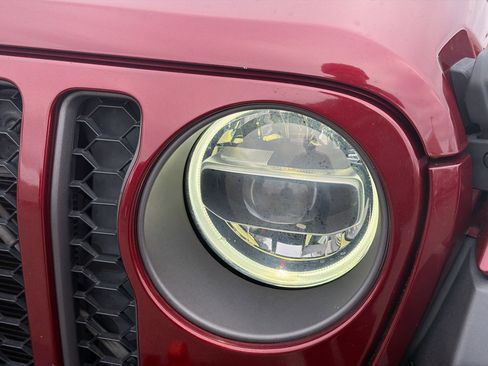 Used 2021 Jeep Gladiator Mojave image 9