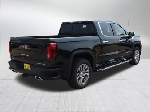 New 2026 GMC Sierra 1500 Denali w/ Technology Package image 7