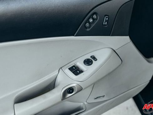 Used 2010 Chevrolet Corvette Grand Sport w/ Preferred Equipment Group image 62