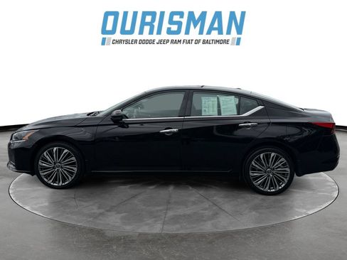 Used 2023 Nissan Altima 2.5 SL AWD/4WD image 3