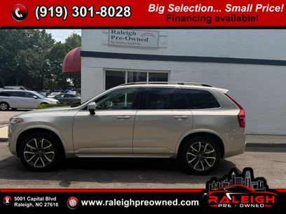 Used 2016 Volvo XC90 T6 Momentum w/ Momentum Plus Package