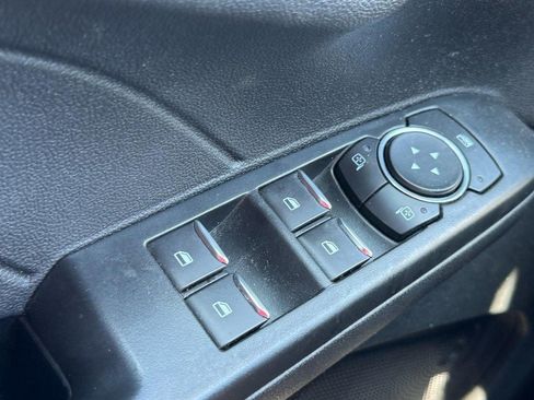 Used 2022 Ford Escape S AWD/4WD image 21