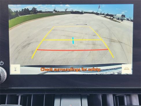 Used 2023 Toyota RAV4 XLE image 19