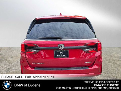 Used 2025 Honda Odyssey Sport-L image 4