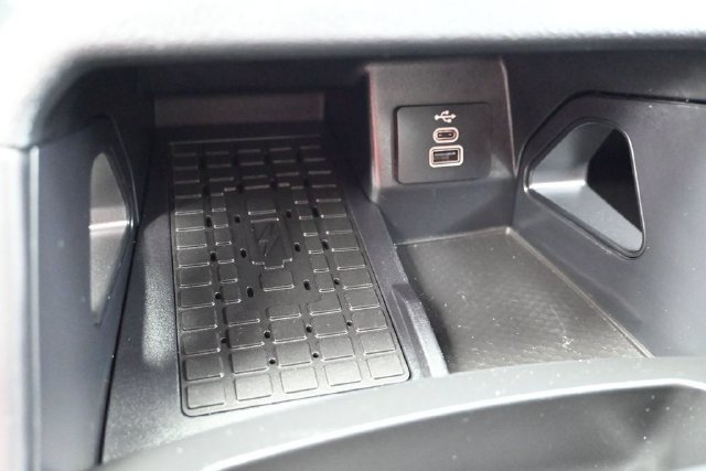 Certified 2024 Ford Ranger Raptor AWD/4WD image 29