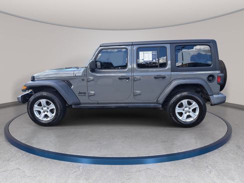 Used 2022 Jeep Wrangler Unlimited Sport AWD/4WD image 8