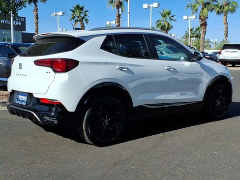 Used 2024 Buick Encore GX Sport Touring image 5
