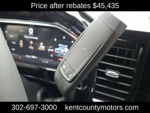 New 2026 GMC Sierra 1500 Elevation image 12