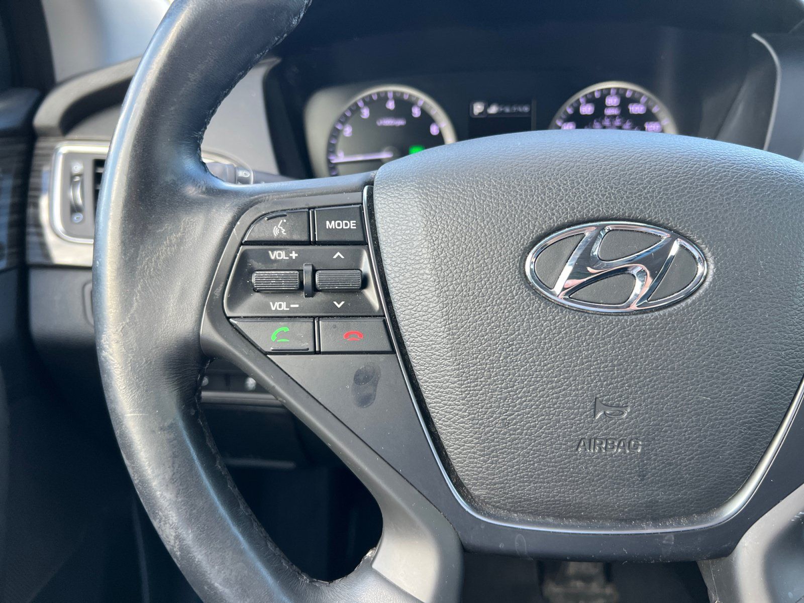 Used 2015 Hyundai Sonata Limited w/ Option Group 06 FWD image 29