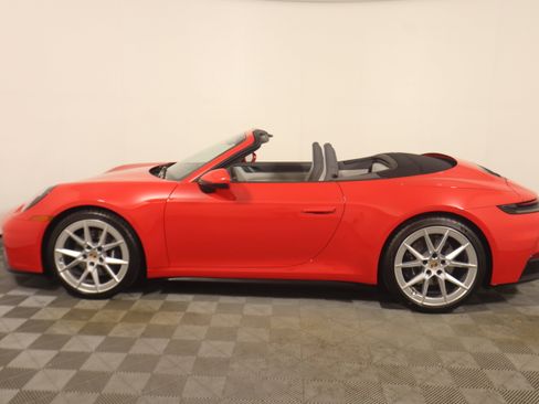 Used 2026 Porsche 911 Carrera RWD image 2