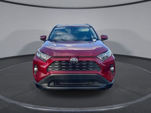 Used 2019 Toyota RAV4 XLE FWD image 19