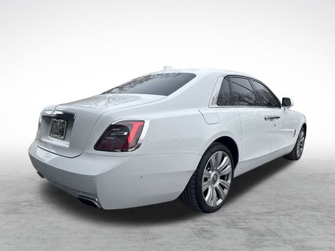 Certified 2022 Rolls-Royce Ghost w/ Ghost Package image 11