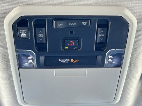 Used 2023 Toyota Tundra Limited image 22