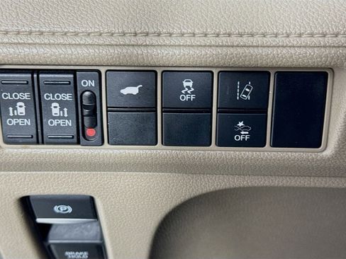 Used 2019 Honda Odyssey EX-L image 11