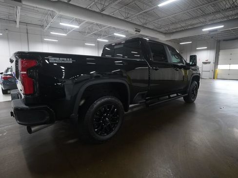 Used 2025 Chevrolet Silverado 2500 LT w/ Trail Boss Package AWD/4WD image 34