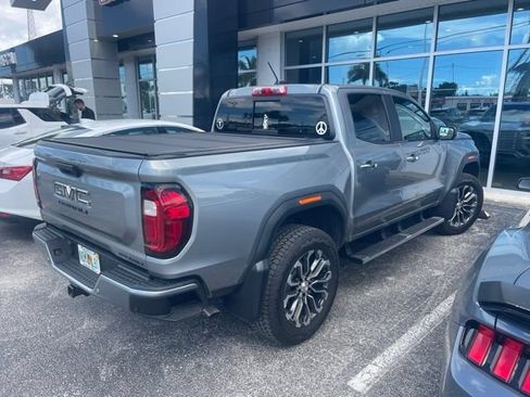 Used 2023 GMC Canyon Denali AWD/4WD image 4