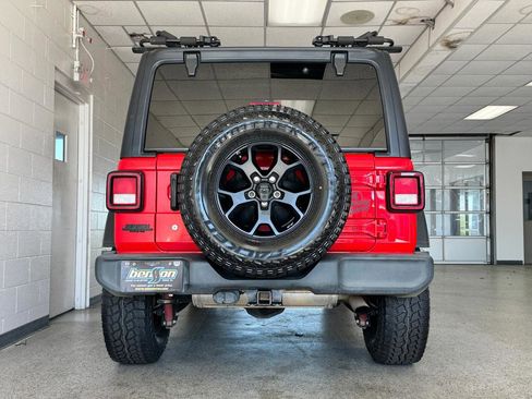 Certified 2022 Jeep Wrangler Unlimited Sport AWD/4WD image 5