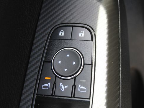 Used 2025 Mitsubishi Outlander SE AWD/4WD image 21