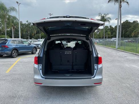 Used 2018 Honda Odyssey Elite image 6