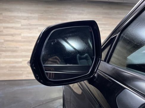 Used 2025 Lincoln Aviator Reserve AWD/4WD image 28