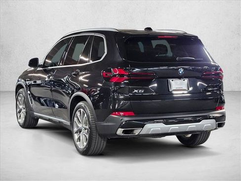 Certified 2024 BMW X5 sDrive40i w/ Parking Assistance Package RWD image 8