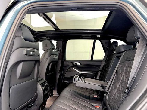 Used 2024 BMW X5 xDrive40i w/ Premium Package AWD/4WD image 21