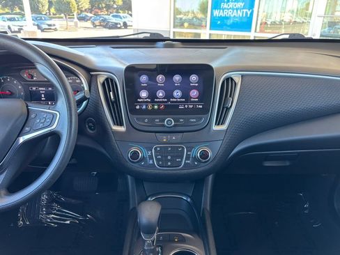 Used 2024 Chevrolet Malibu LT FWD image 13