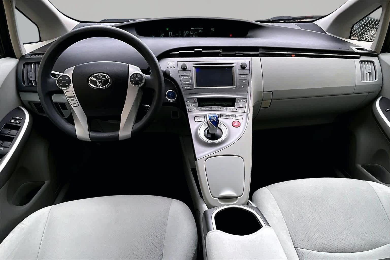 Used 2013 Toyota Prius Two FWD image 16