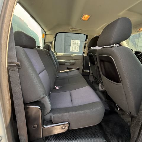 Used 2013 Chevrolet Silverado 3500 W/T w/ Skid Plate Package AWD/4WD image 8
